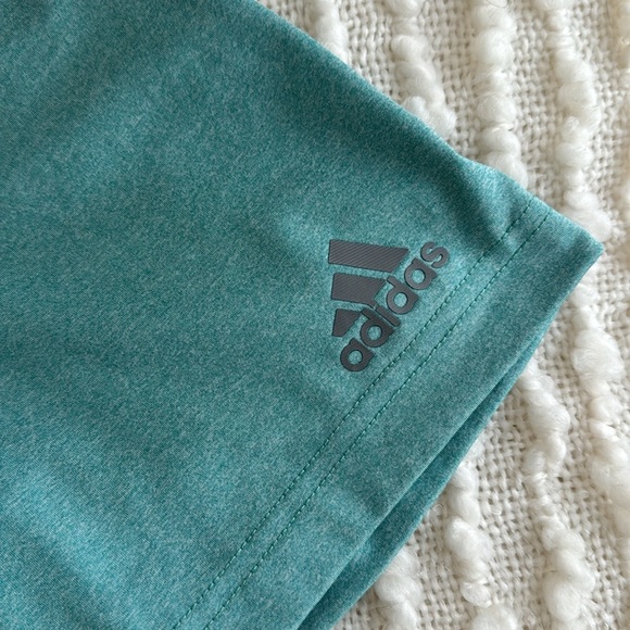 NWOT ADIDAS Men’s Performance Polo Shirt | Size L - Picture 3 of 6